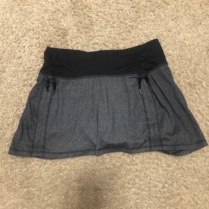 Lululemon Athletic Skort Gray Cynch Stretch Mini Sports Swim Tennis Womens 6